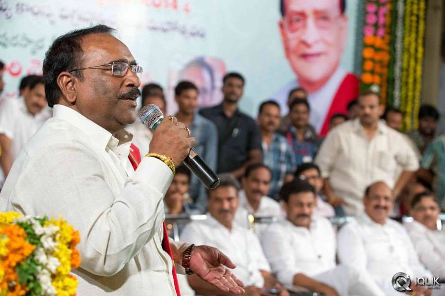 Allu-Ramalingaiah-Award-to-Paruchuri-Brothers